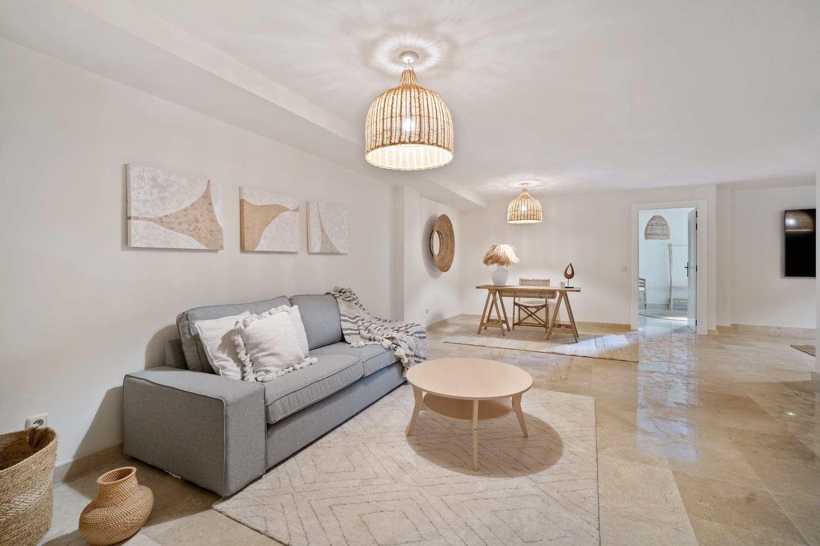 5 quarto Moradia Geminada para venda em Puerto Banus com piscina garagem - 2 575 000 € (Ref: 9818607)