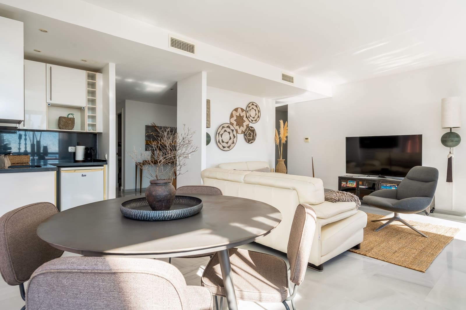 4 sovrum Takvåning till salu i Calahonda med pool garage - 1 295 000 € (Ref: 9818612)