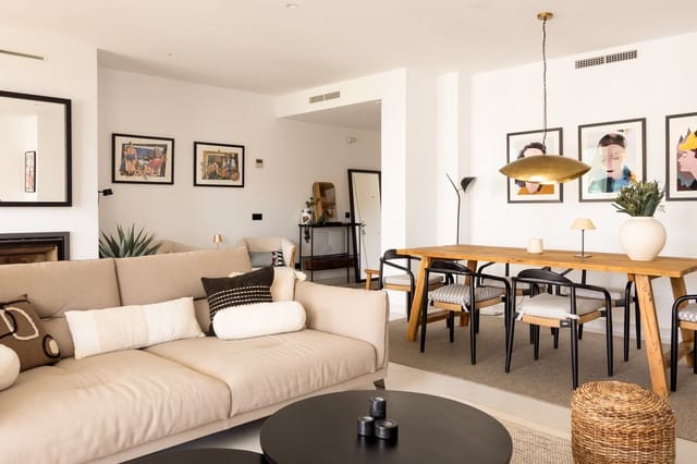 3 bedroom Apartment for sale in Altos de Estepona, Estepona with pool garage - € 875,000 (Ref: 9828756)