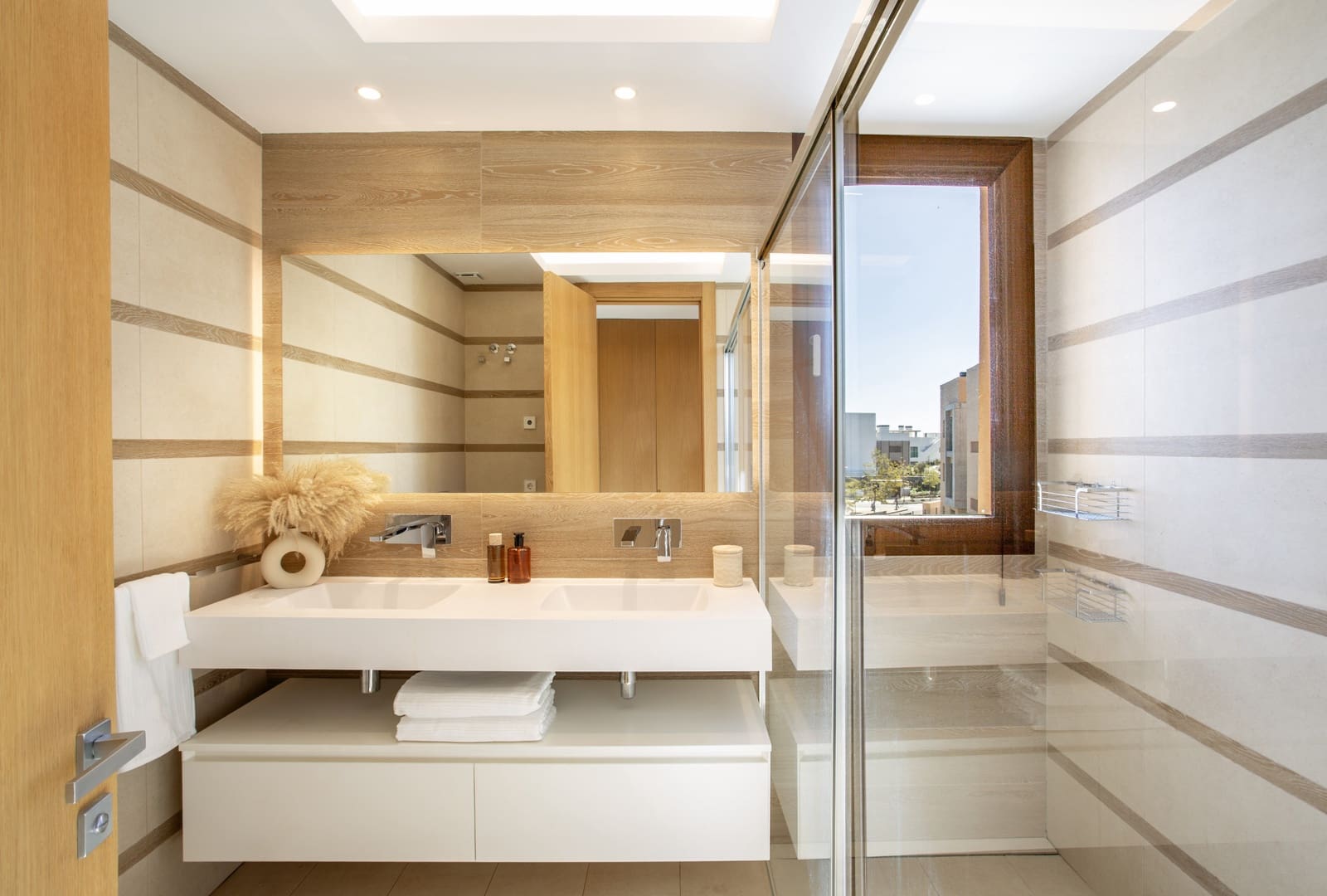 Ático de 3 habitaciones en La Quinta en venta con piscina garaje - 1.395.000 € (Ref: 9924206)