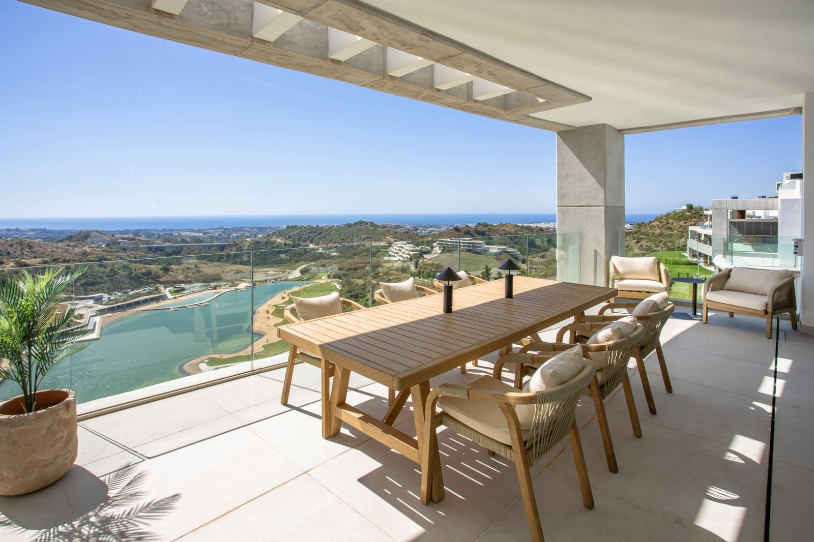 2 soveværelse Penthouse til salg i Benahavis med swimmingpool - € 1.950.000 (Ref: 9924207)