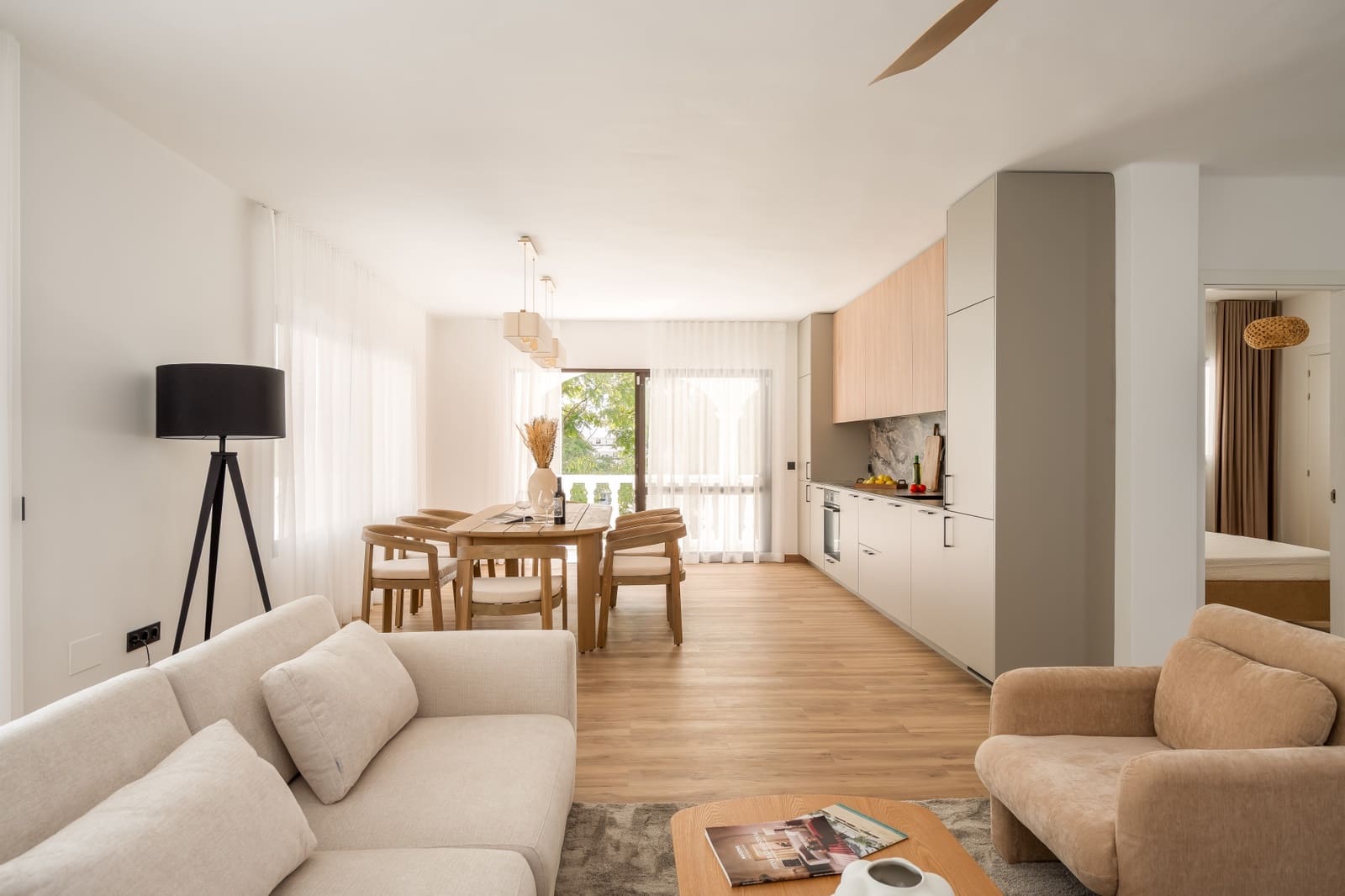 5 soveværelse Villa til salg i Guadalmina med swimmingpool garage - € 2.300.000 (Ref: 9972908)