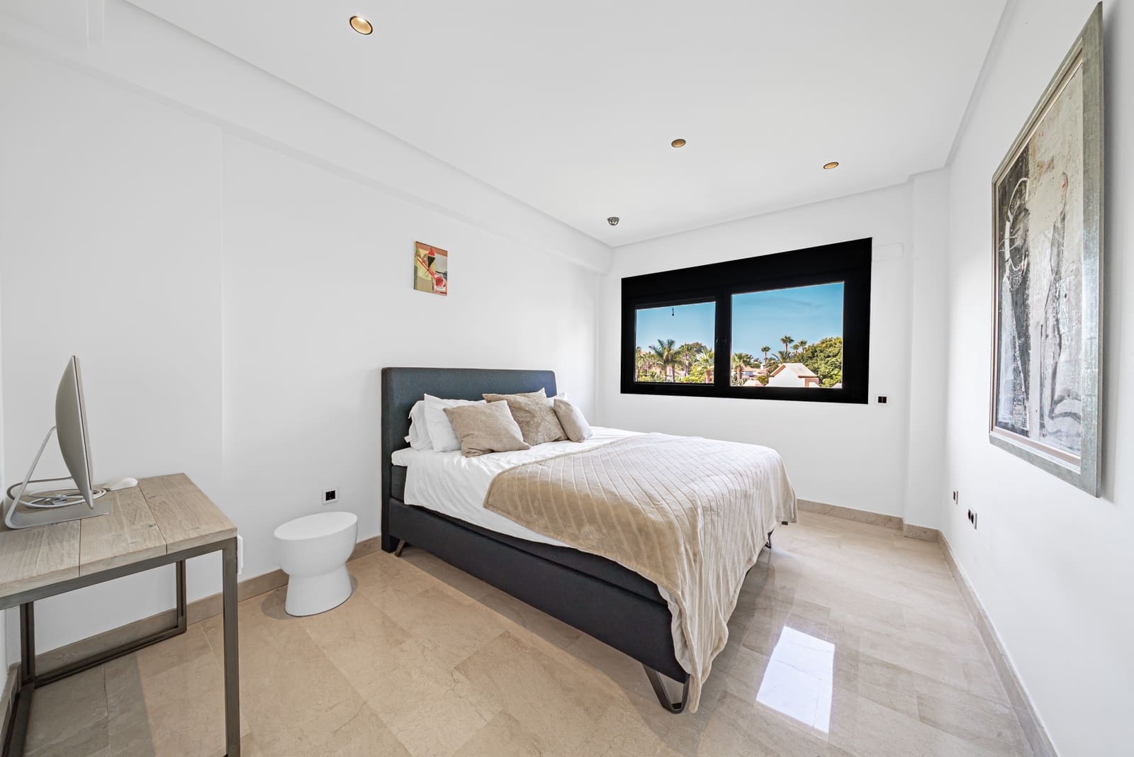 3 slaapkamer Appartement te koop in Puerto Banus met zwembad garage - € 799.000 (Ref: 9998133)