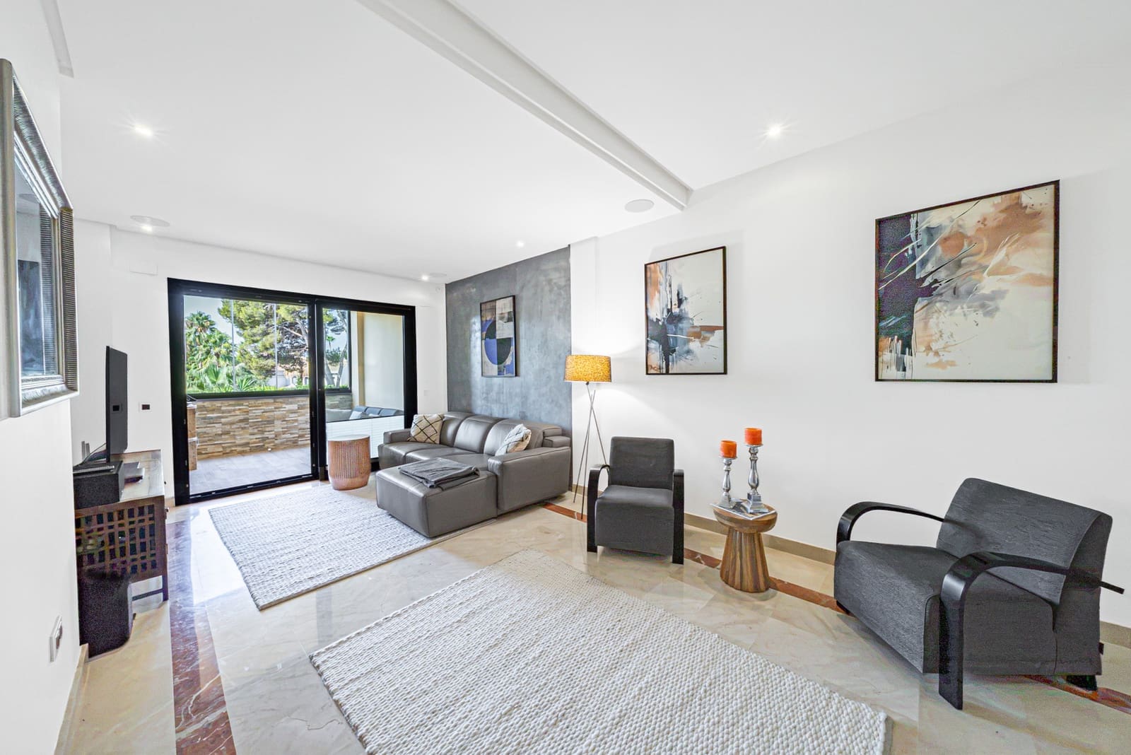 3 slaapkamer Appartement te koop in Puerto Banus met zwembad garage - € 799.000 (Ref: 9998133)