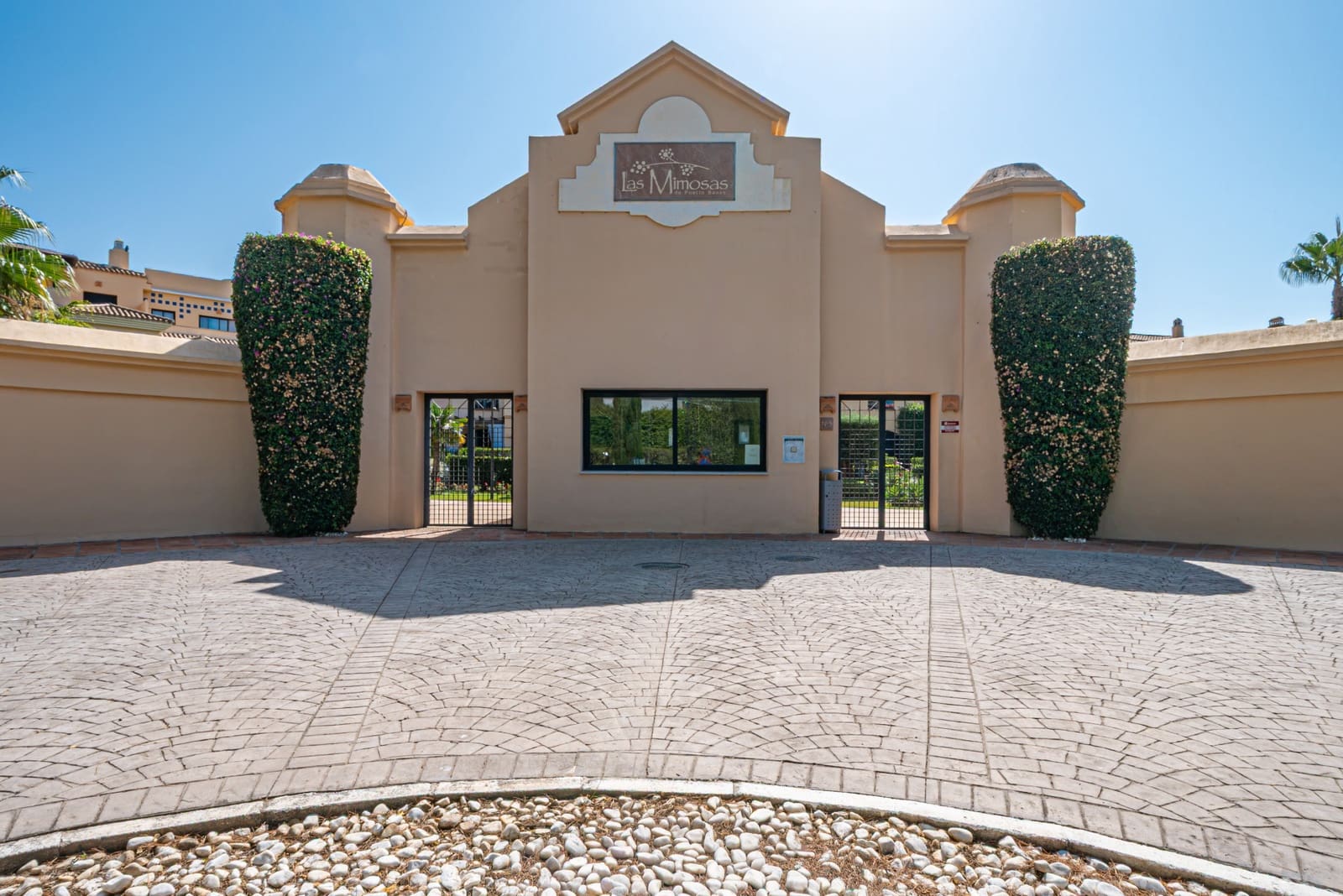 3 slaapkamer Appartement te koop in Puerto Banus met zwembad garage - € 799.000 (Ref: 9998133)