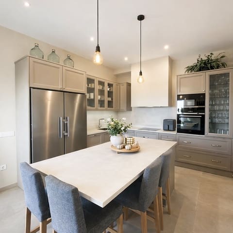 4 bedroom Townhouse for sale in Vistabella, Santa Cruz de Tenerife with pool garage - € 2,968,000 (Ref: 9827625)