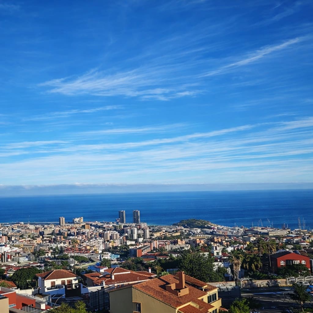 4 bedroom Townhouse for sale in Santa Cruz de Tenerife with pool garage - € 2,968,000 (Ref: 9827625)