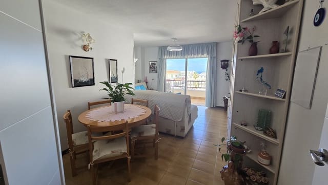 2 slaapkamer Appartement te koop in Playa de las Américas, Adeje - € 490.000 (Ref: 9841351)