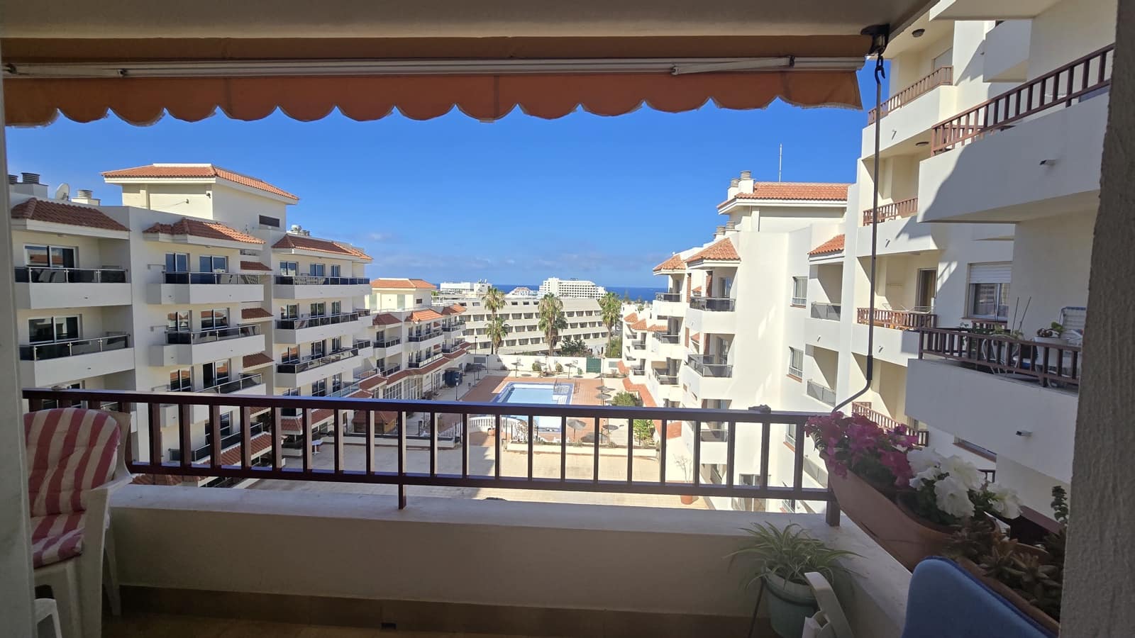 2 bedroom Apartment for sale in Costa Adeje - € 490,000 (Ref: 9841351)