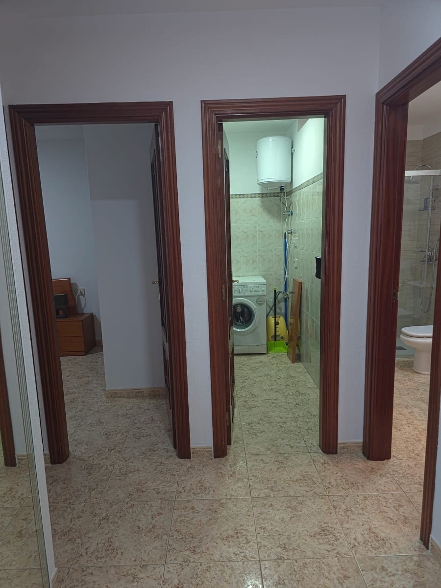 2 slaapkamer Flat te huur in Candelaria - € 1.150 (Ref: 9892911)