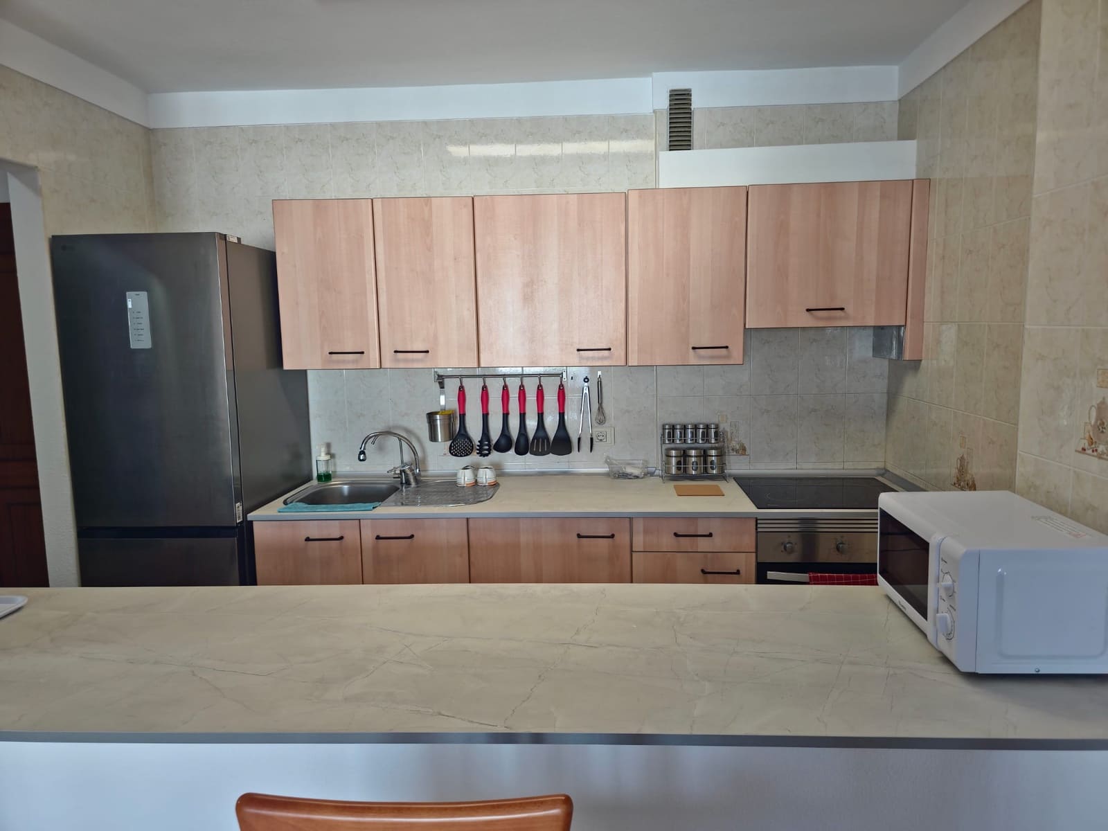 2 slaapkamer Flat te huur in Candelaria - € 1.150 (Ref: 9892911)