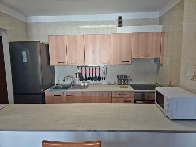 2 slaapkamer Flat te huur in Candelaria - € 1.150 (Ref: 9892911)