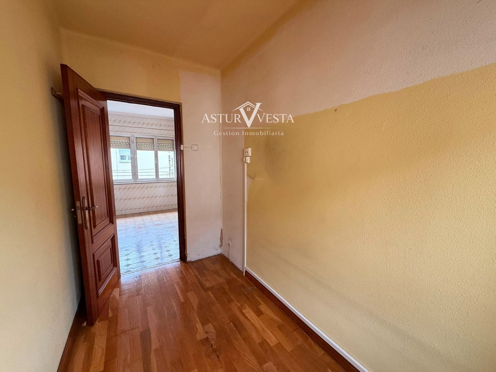 Appartement à vendre à Oviedo - 90 000 € (Ref: 10000614)