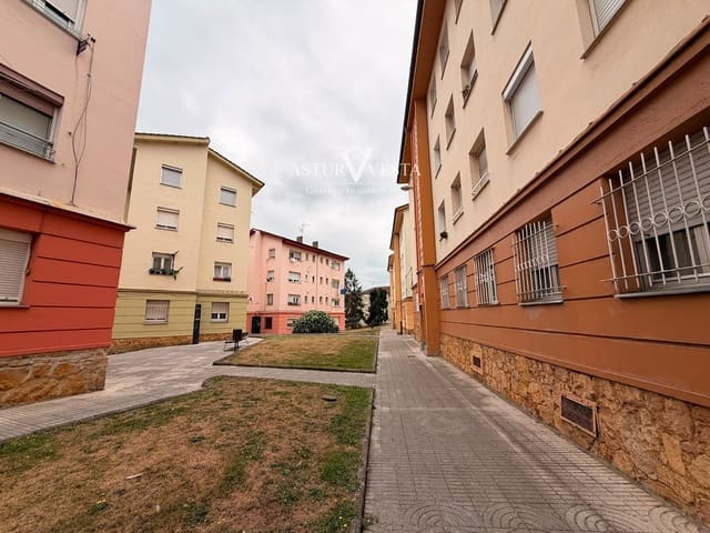 Appartement à vendre à Oviedo - 90 000 € (Ref: 10000614)