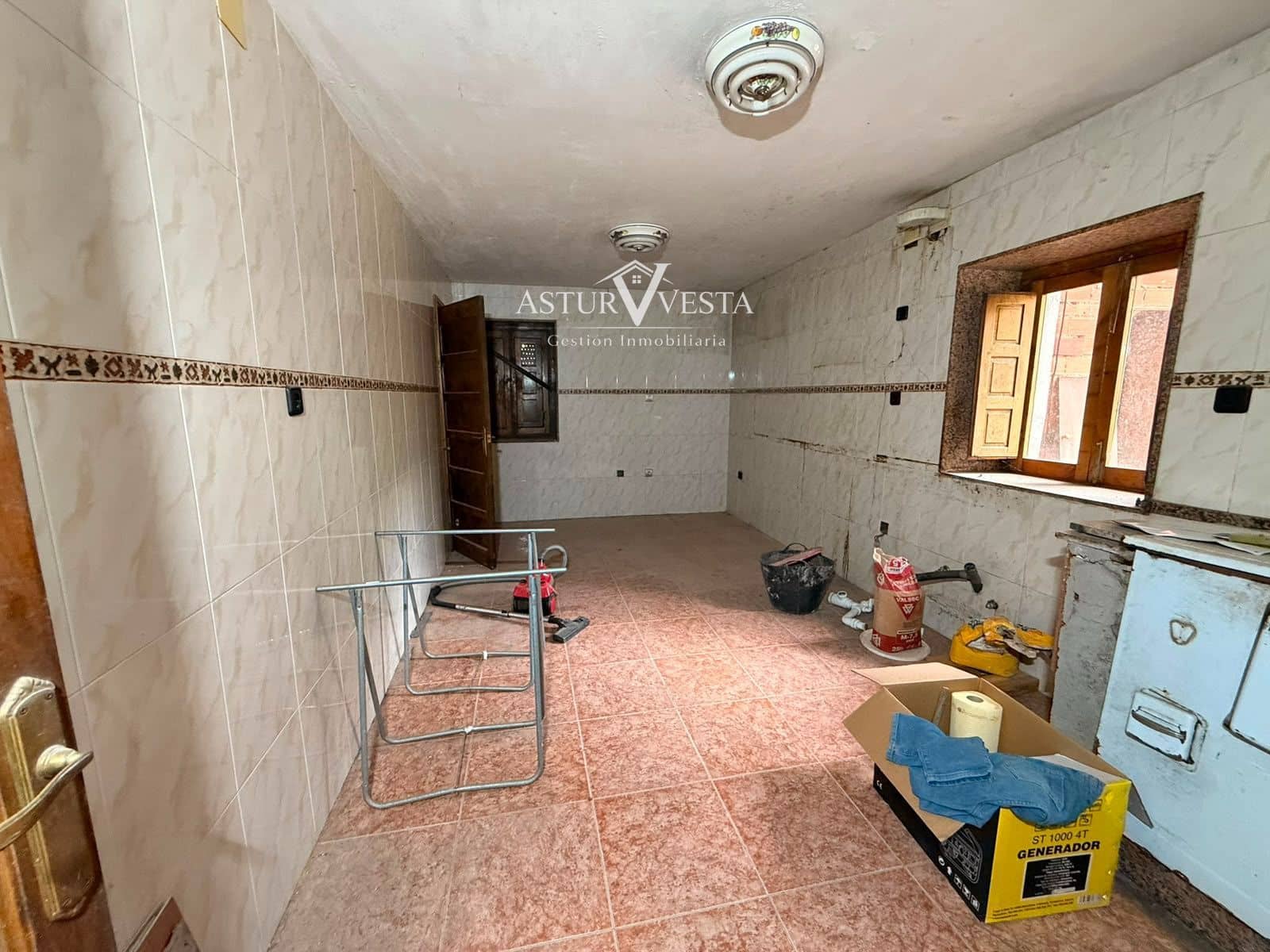 3 camera da letto Villa in vendita in Las Regueras con garage - 105.000 € (Rif: 10002560)