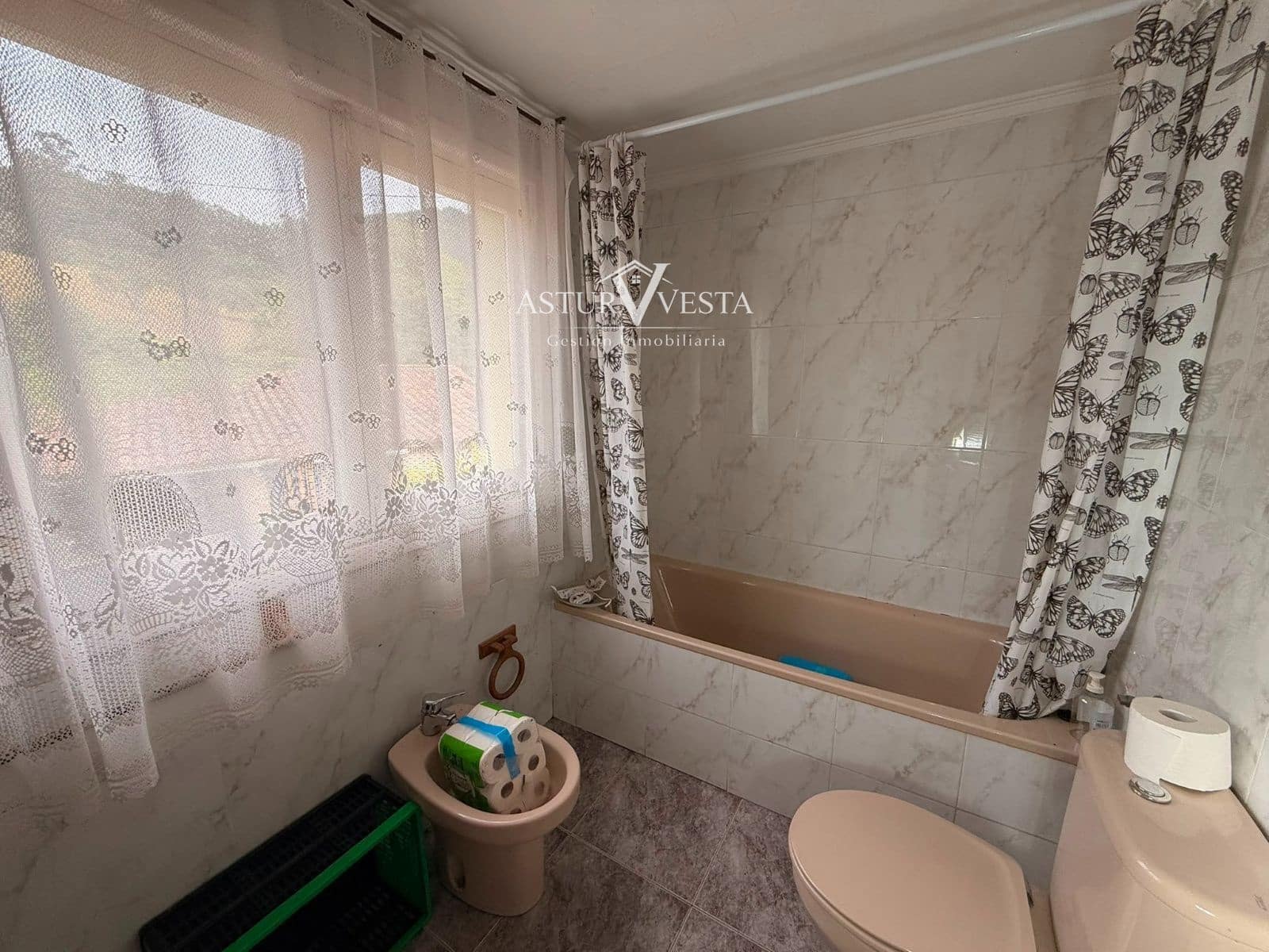 3 camera da letto Villa in vendita in Las Regueras con garage - 105.000 € (Rif: 10002560)