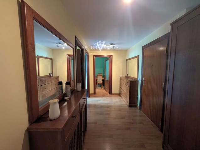 2 bedroom Penthouse for rent in Salas with garage - € 490 (Ref: 10012724)