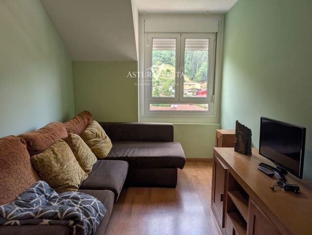 2 bedroom Penthouse for rent in Salas with garage - € 490 (Ref: 10012724)