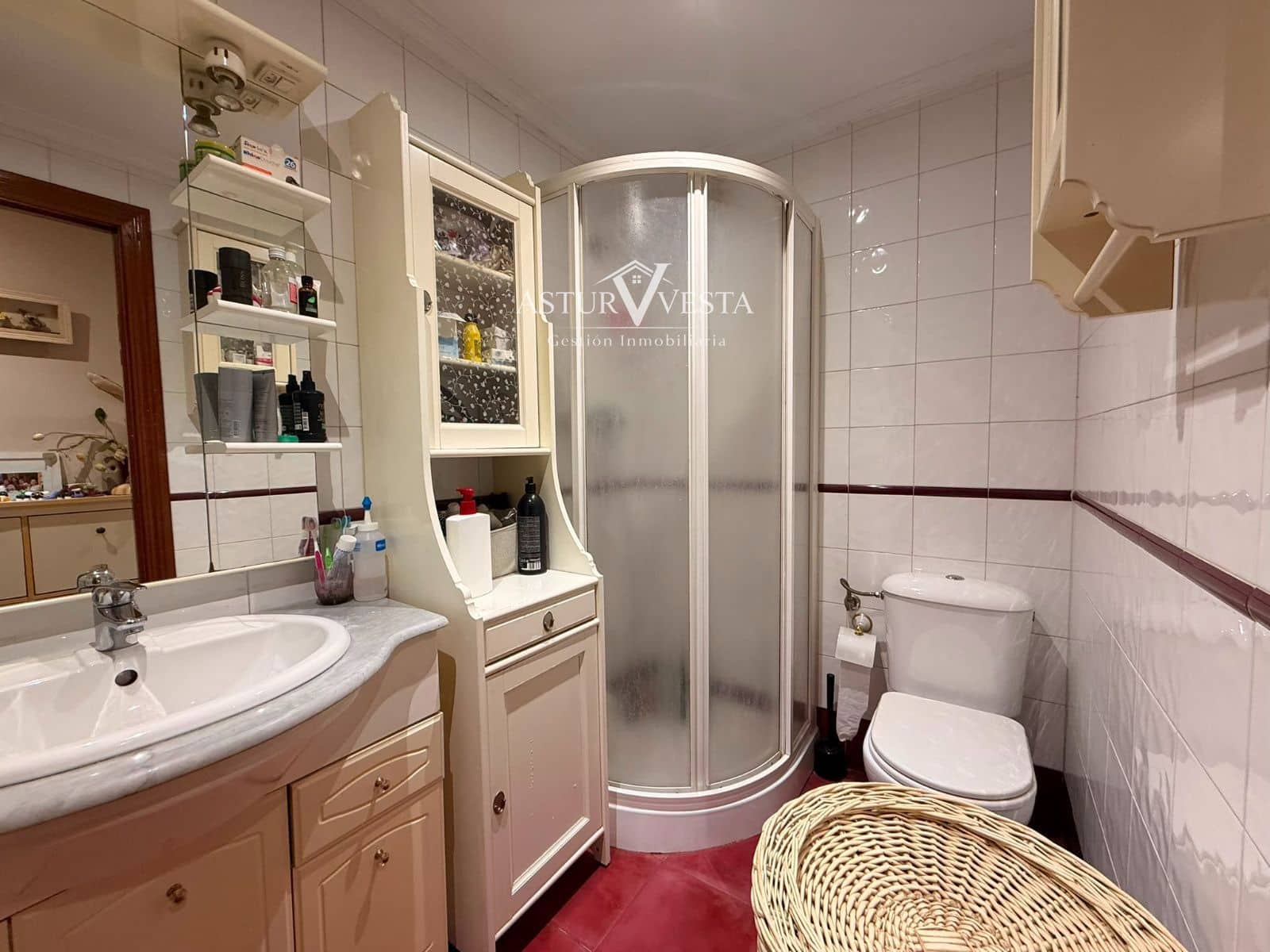 2 bedroom Flat for rent in Gijon - € 995 (Ref: 10037653)