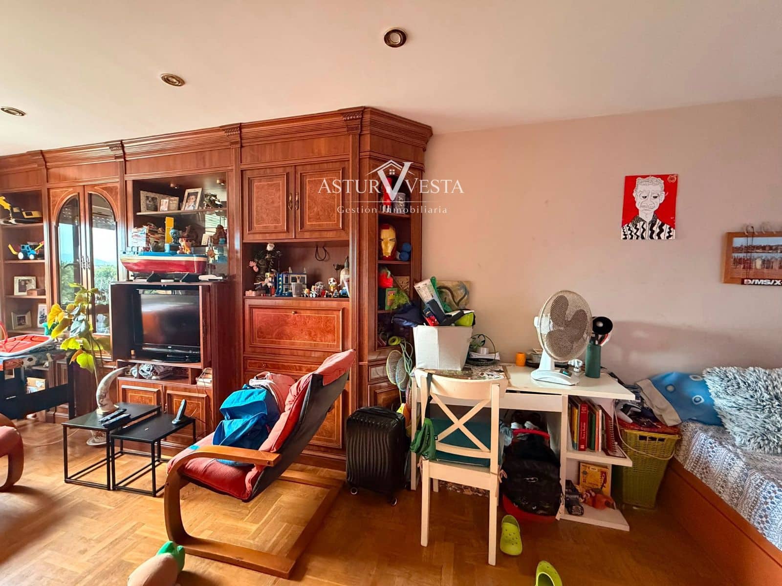 2 bedroom Flat for rent in Gijon - € 995 (Ref: 10037653)