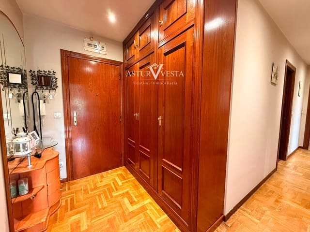 2 soveværelse Lejlighed til leje i Gijón - € 995 (Ref: 10037653)