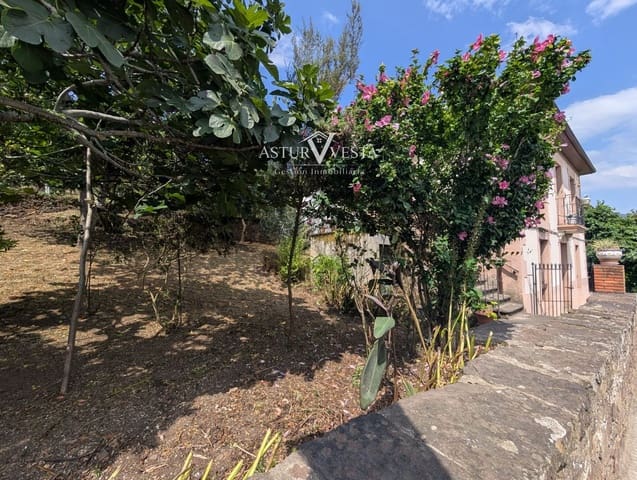 5 bedroom Villa for sale in Salas with garage - € 139,500 (Ref: 10089964)