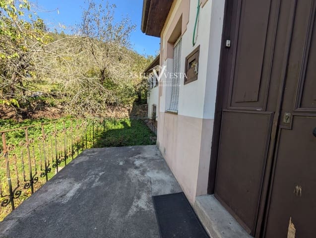 5 quarto Moradia para venda em Salas com garagem - 139 500 € (Ref: 10089964)