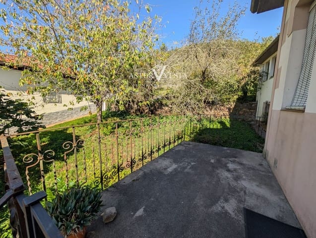 5 chambre Villa/Maison à vendre à Salas avec garage - 139 500 € (Ref: 10089964)