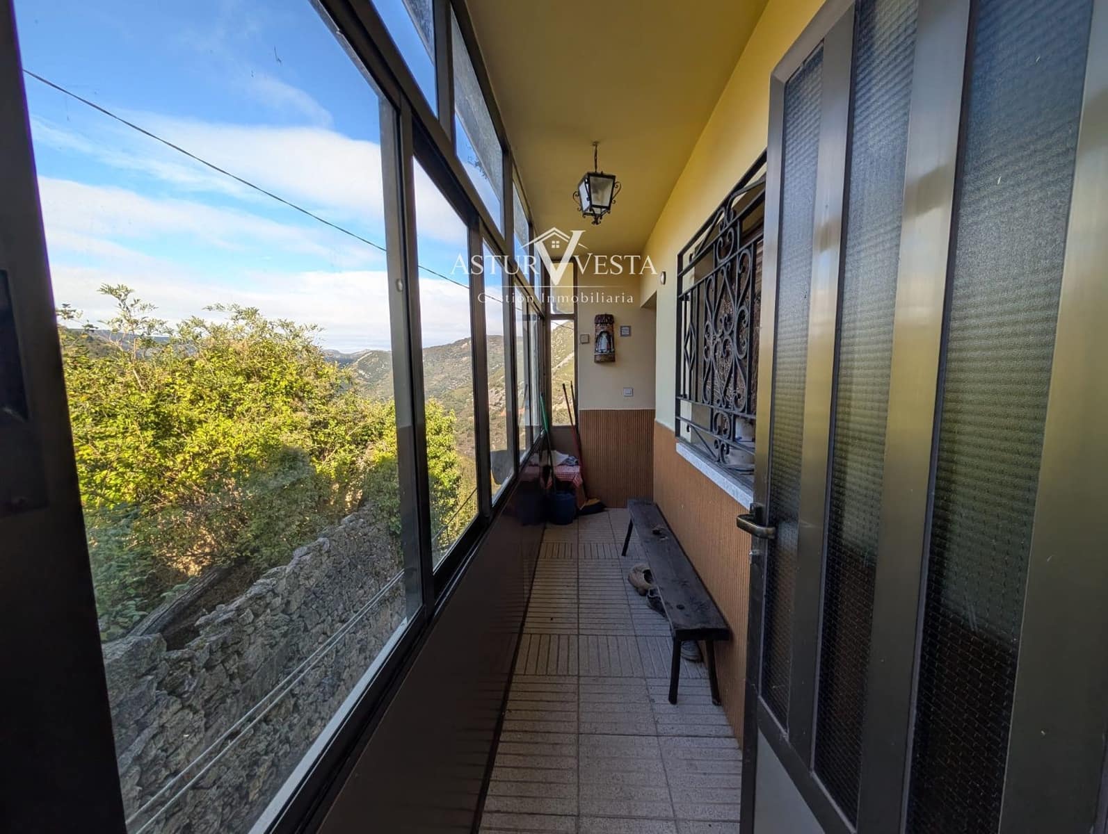 3 Zimmer Villa zu verkaufen in Pola de Somiedo - 99.000 € (Ref: 10160444)