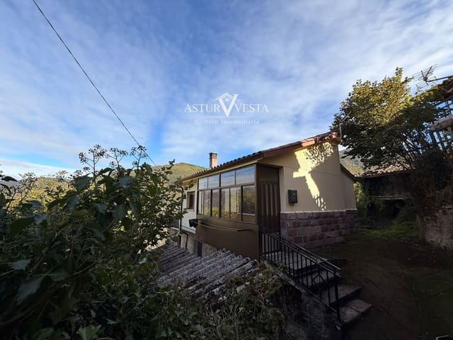 3 slaapkamer Villa te koop in Pola de Somiedo, Somiedo - € 99.000 (Ref: 10160444)