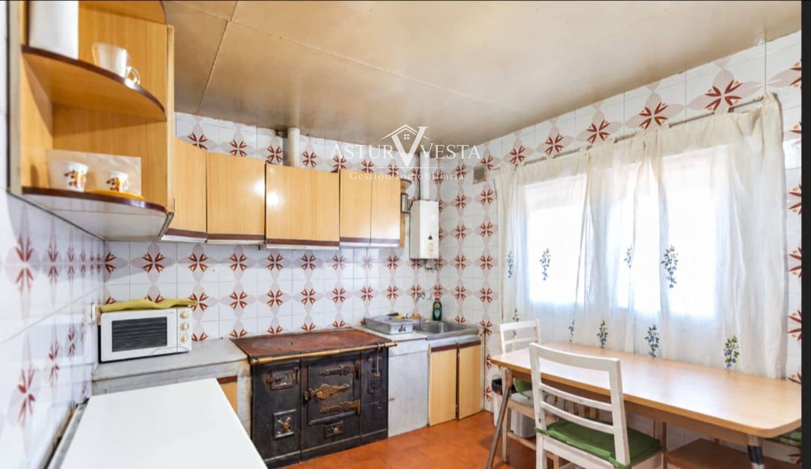 4 chambre Villa/Maison à vendre à Tineo avec garage - 139 000 € (Ref: 10180801)
