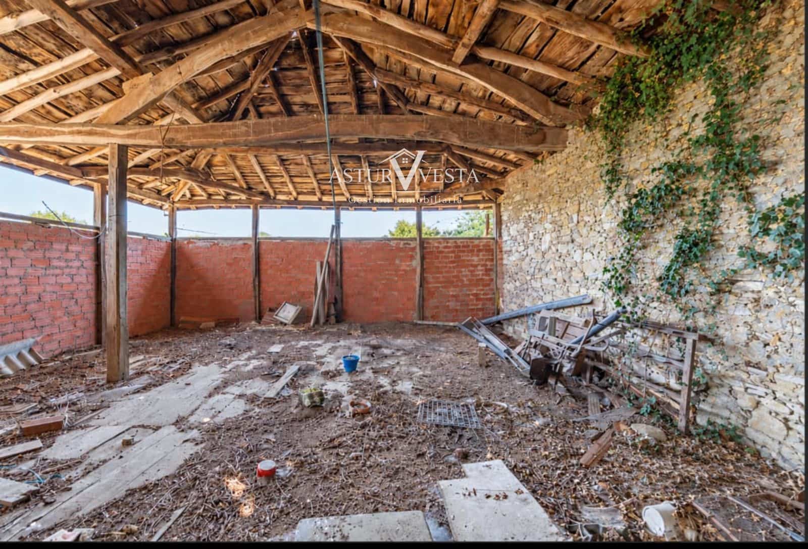 4 chambre Villa/Maison à vendre à Tineo avec garage - 139 000 € (Ref: 10180801)