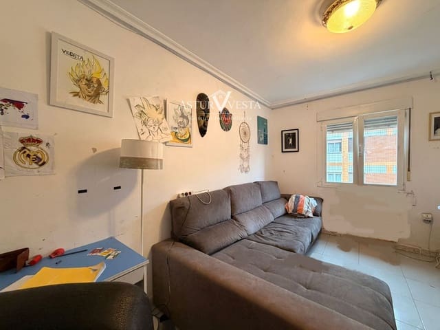 2 soverom Leilighet til salgs i Gijón - € 110 000 (Ref: 9752573)