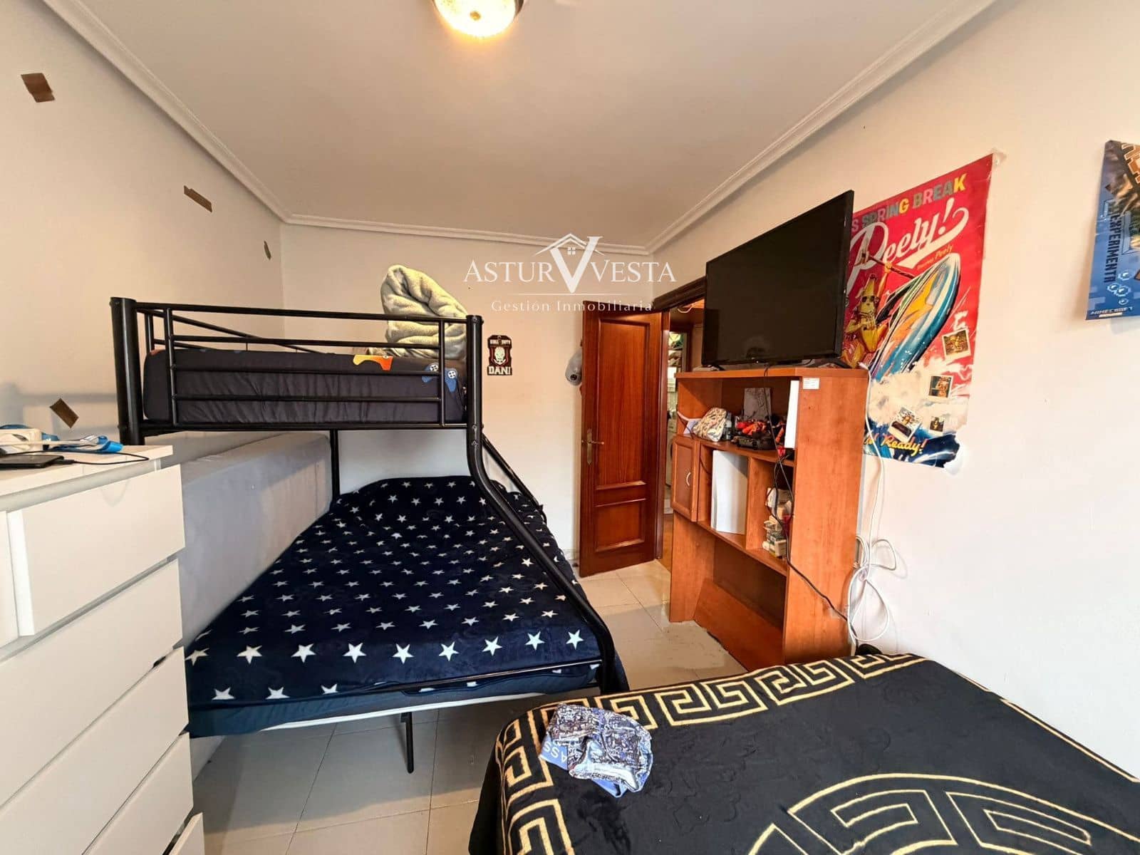 2 soveværelse Lejlighed til salg i Gijon - € 110.000 (Ref: 9752573)