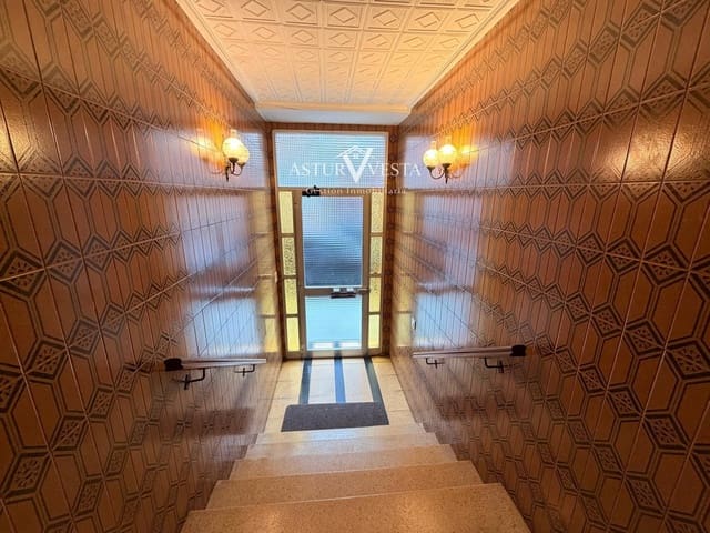 2 soverom Leilighet til salgs i Gijón - € 110 000 (Ref: 9752573)