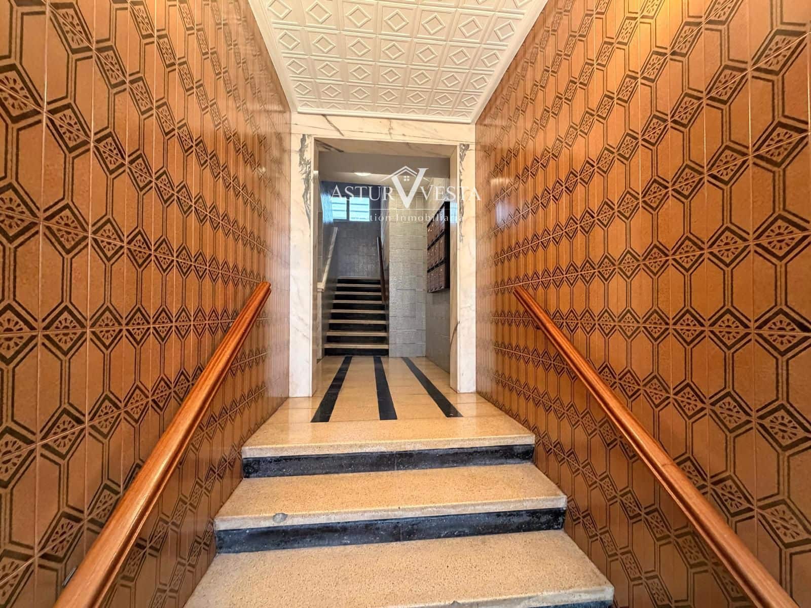 2 soveværelse Lejlighed til salg i Gijon - € 110.000 (Ref: 9752573)