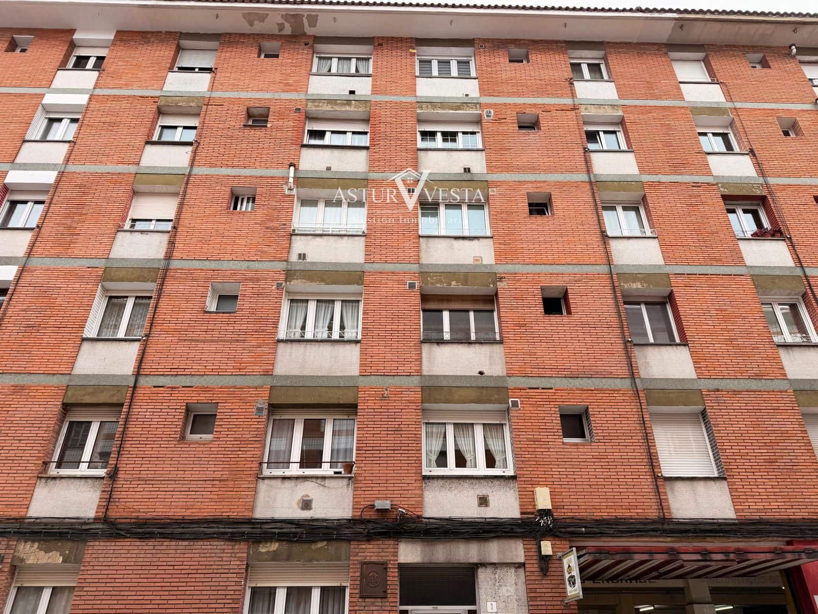 2 soveværelse Lejlighed til salg i Gijon - € 110.000 (Ref: 9752573)