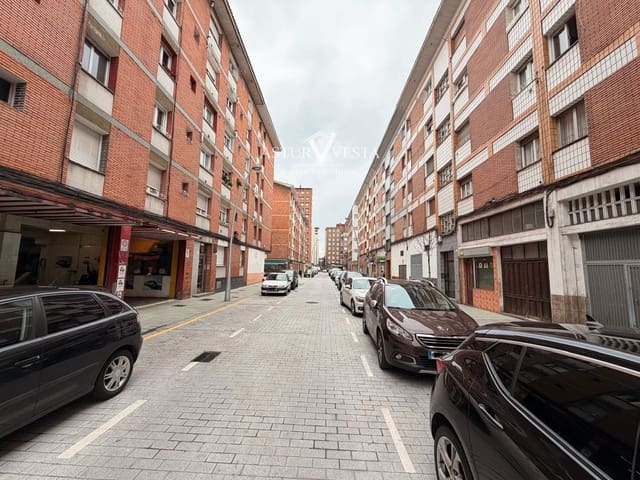2 soverom Leilighet til salgs i Gijón - € 110 000 (Ref: 9752573)