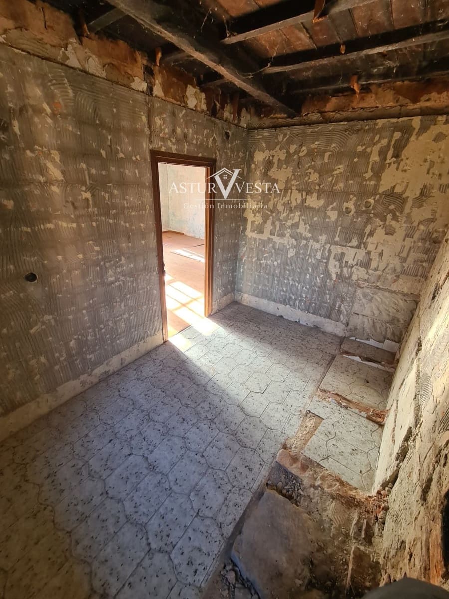 3 camera da letto Villa in vendita in Grado - 74.000 € (Rif: 9752574)