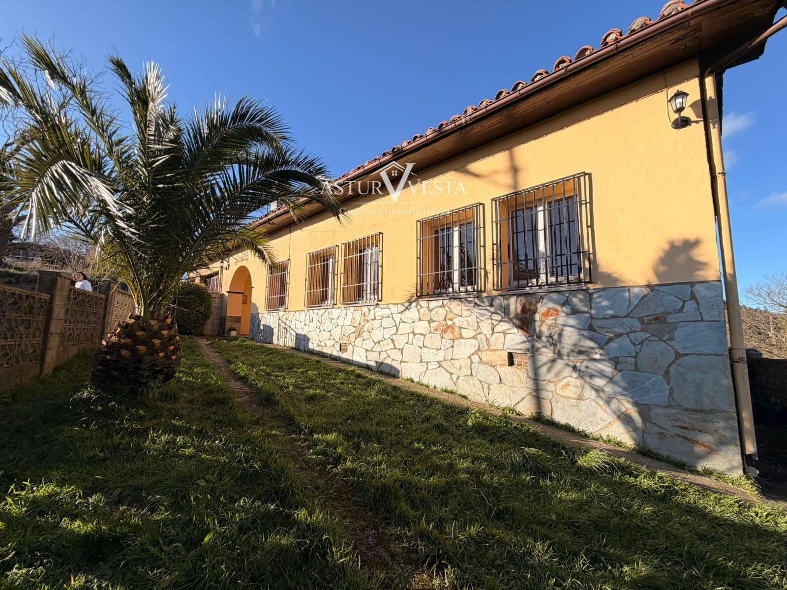 3 camera da letto Villa in vendita in Salas con garage - 216.300 € (Rif: 9752575)