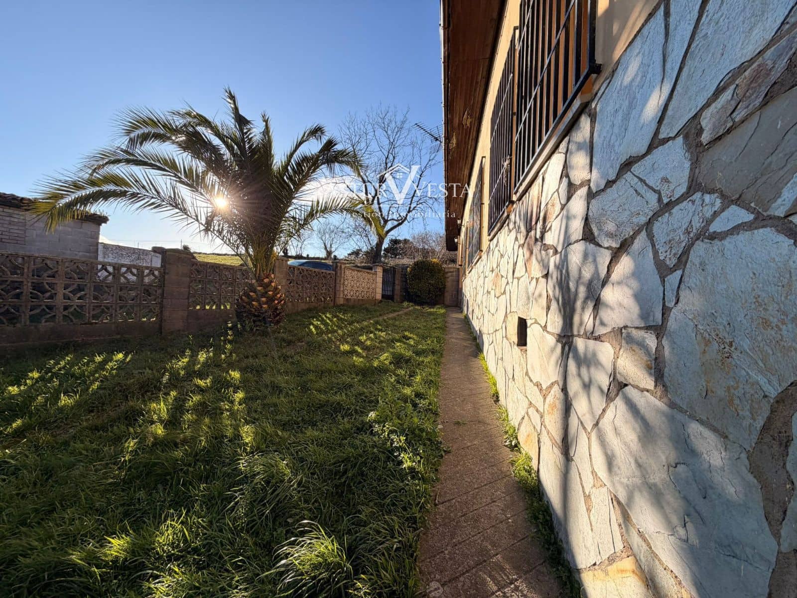 3 camera da letto Villa in vendita in Salas con garage - 216.300 € (Rif: 9752575)