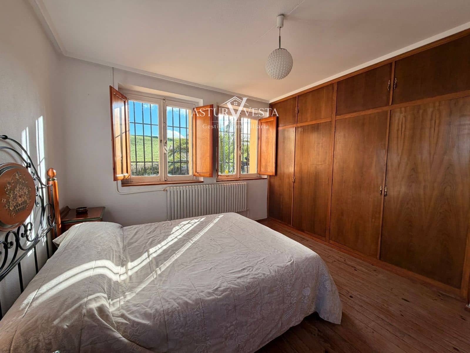 3 camera da letto Villa in vendita in Salas con garage - 216.300 € (Rif: 9752575)