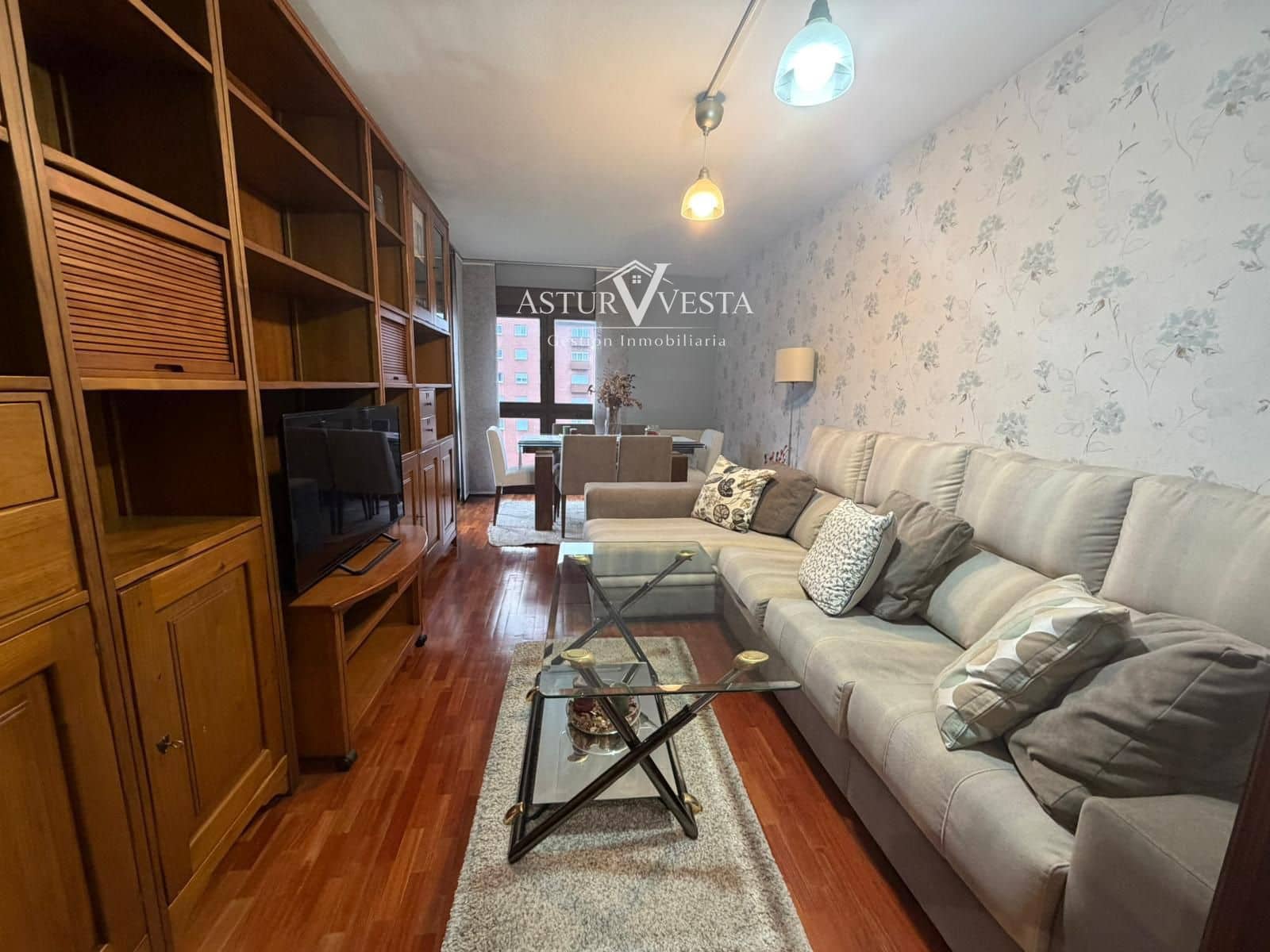 4 slaapkamer Flat te koop in Gijon met garage - € 337.000 (Ref: 9752577)