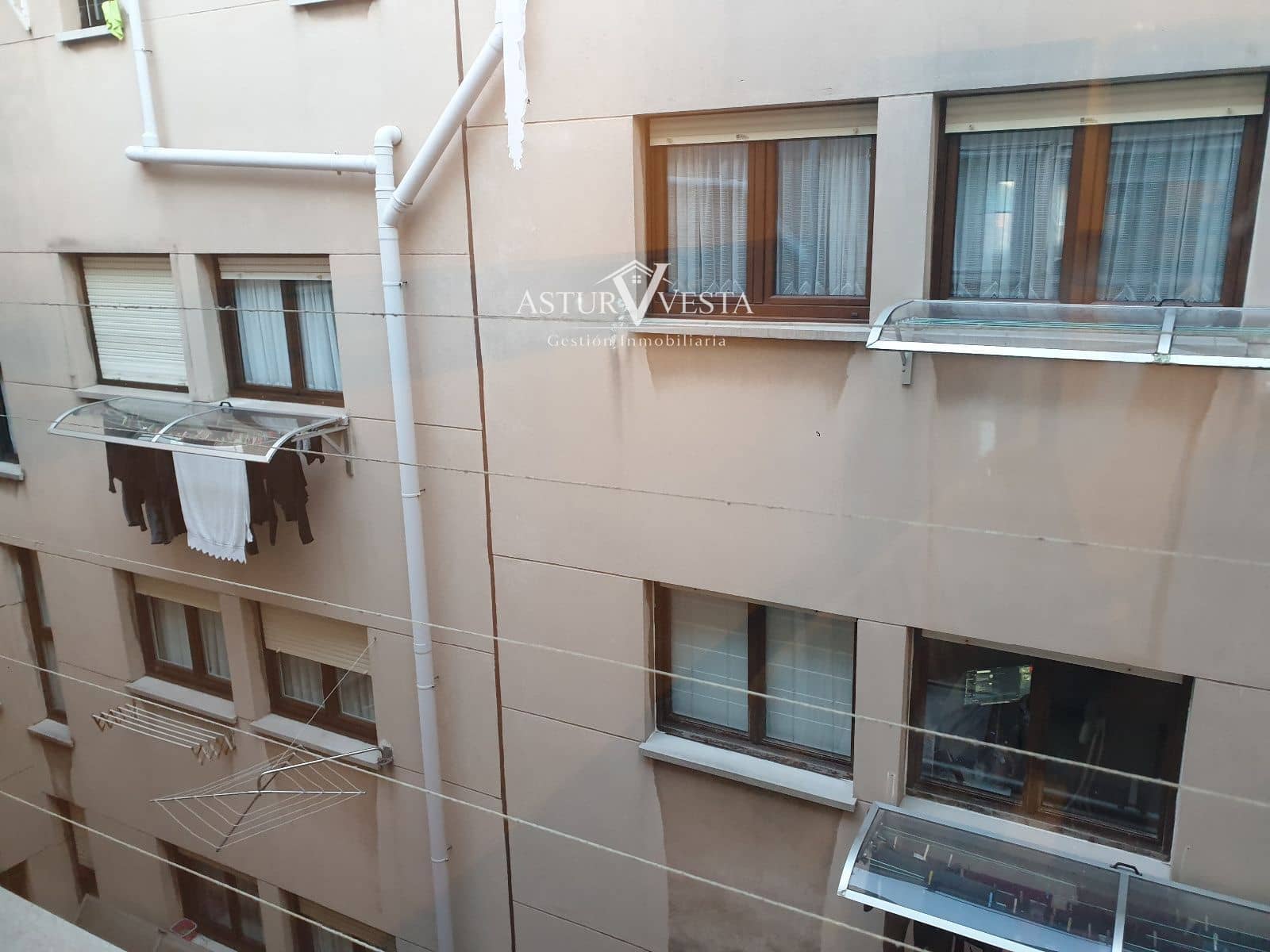 4 slaapkamer Flat te koop in Gijon met garage - € 337.000 (Ref: 9752577)