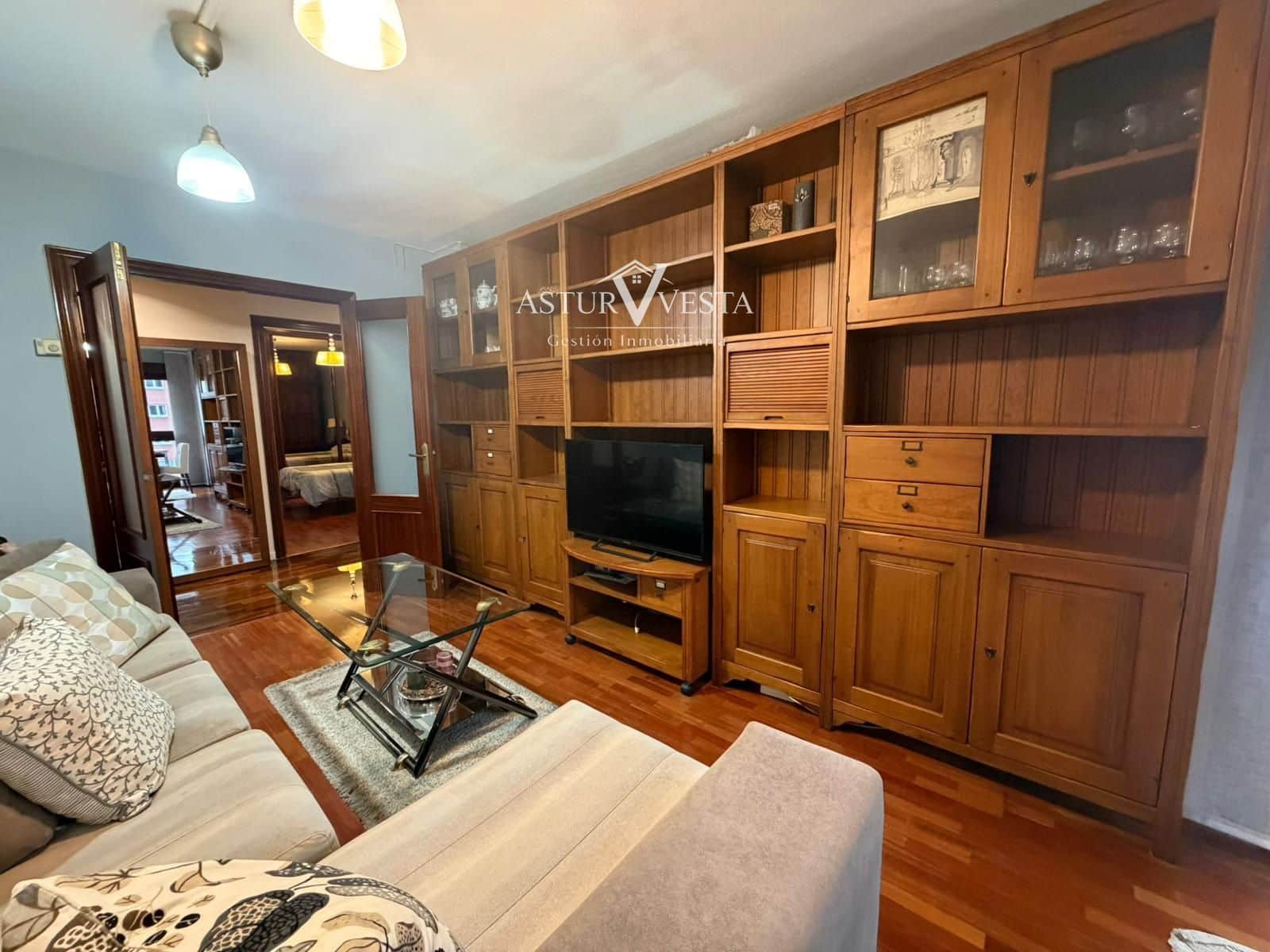 4 slaapkamer Flat te koop in Gijon met garage - € 337.000 (Ref: 9752577)