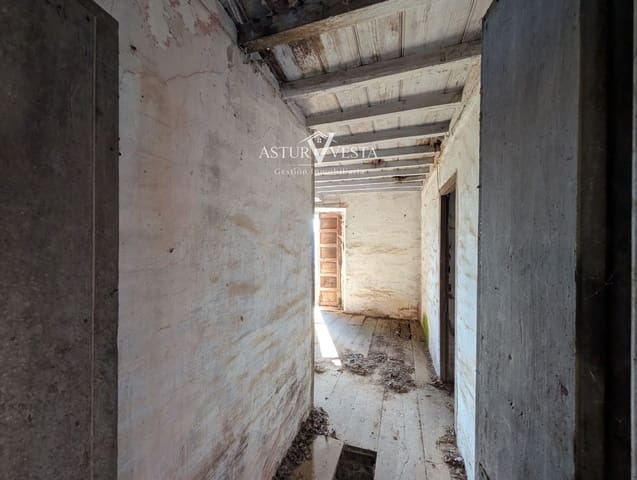 3 camera da letto Villa in vendita in Pravia - 39.000 € (Rif: 9752578)