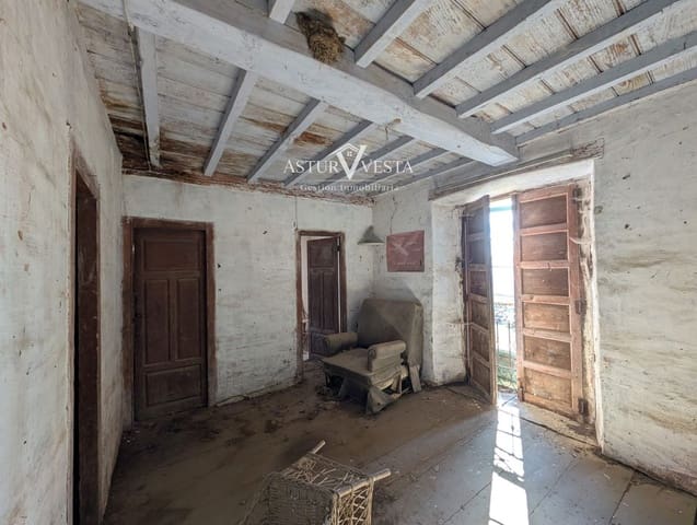 3 camera da letto Villa in vendita in Pravia - 39.000 € (Rif: 9752578)