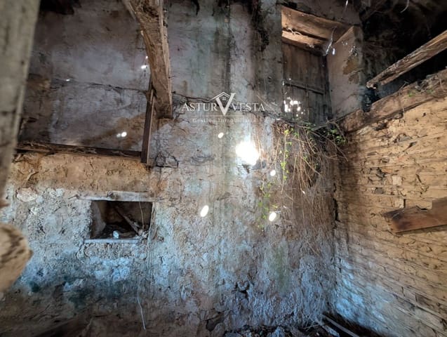 3 camera da letto Villa in vendita in Pravia - 39.000 € (Rif: 9752578)