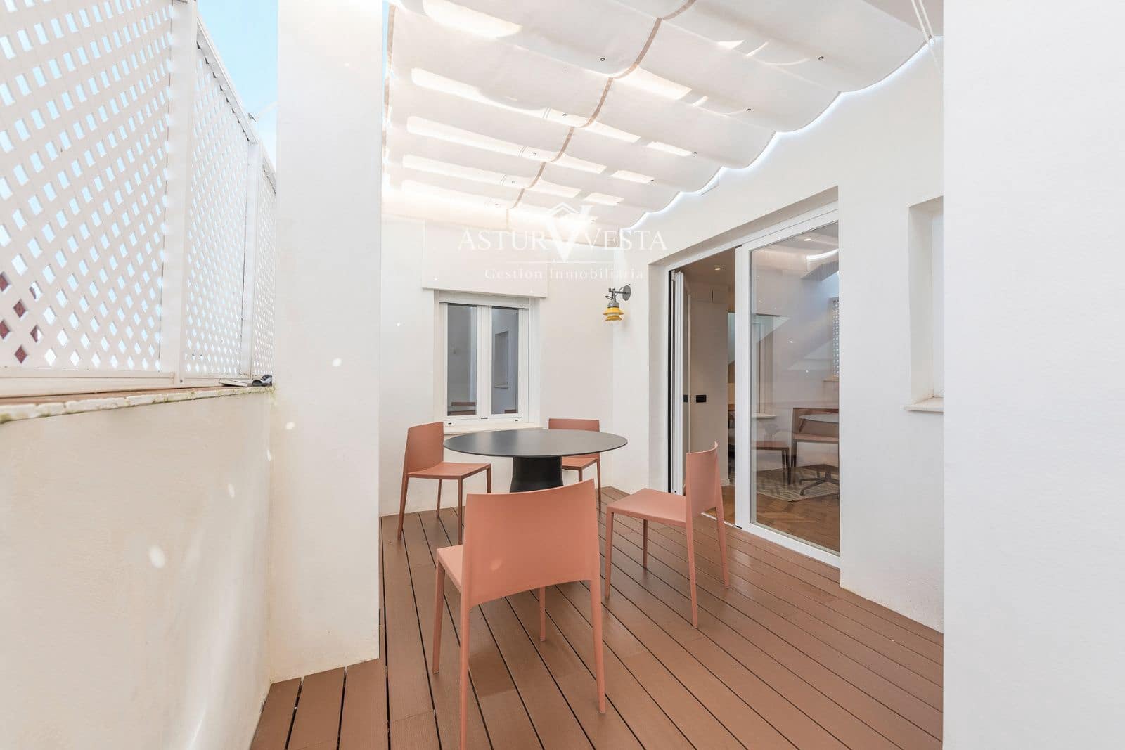 2 slaapkamer Penthouse te koop in Sevilla stad - € 897.000 (Ref: 9756254)