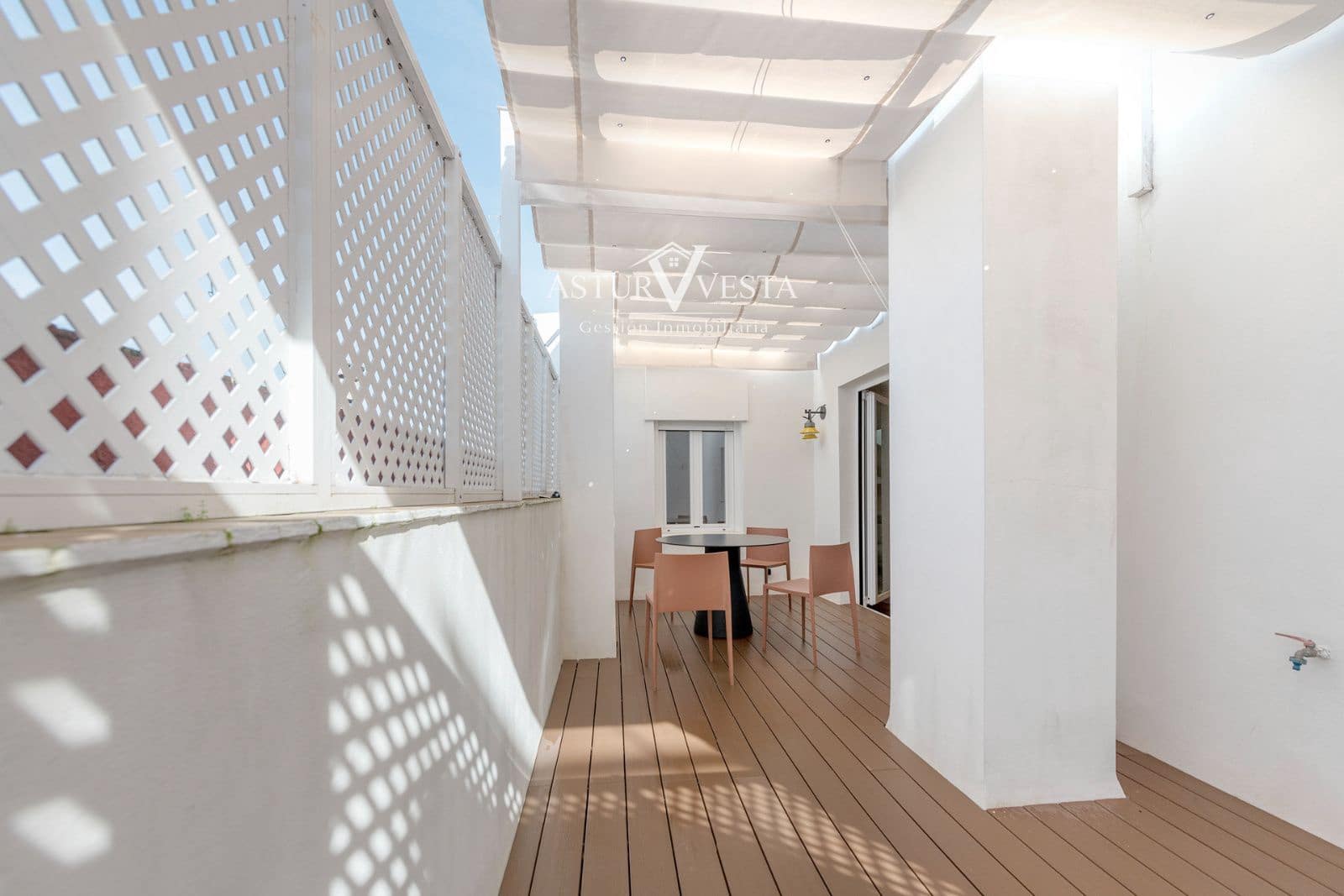 2 slaapkamer Penthouse te koop in Sevilla stad - € 897.000 (Ref: 9756254)